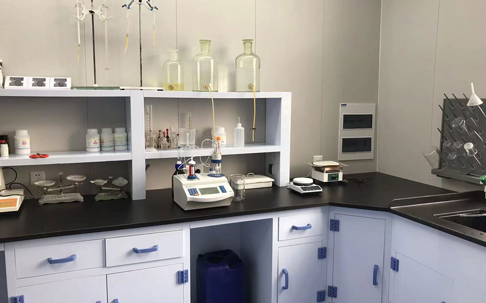Laborat&oacute;riumunkat felfriss&iacute;tj&uuml;k &eacute;s friss&iacute;tj&uuml;k, hogy seg&iacute;ts&uuml;k a meszesed&eacute;s-gy&aacute;rt&aacute;st &eacute;s a kutat&aacute;st &eacute;s a fejleszt&eacute;st egy &uacute;j szintre1.jpg